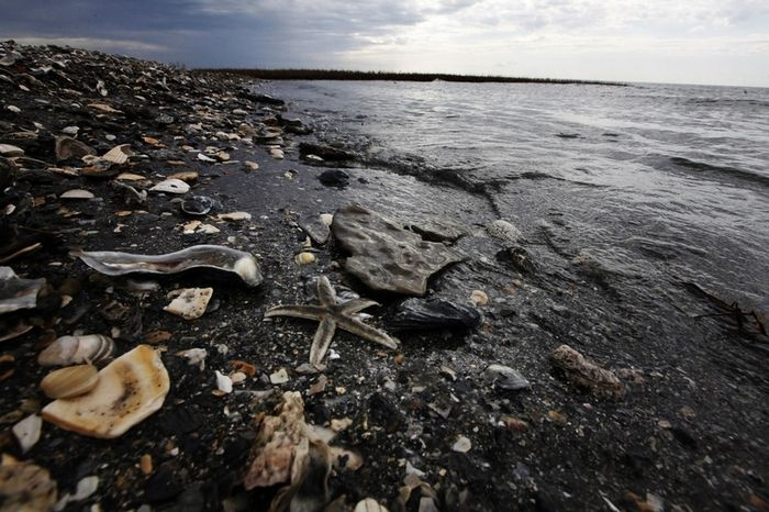 油田污染危害大 千億市場(chǎng)今朝起