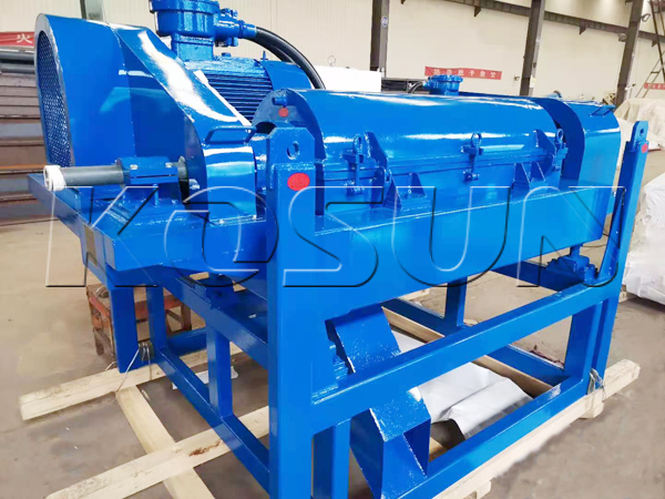 科迅一批臥螺離心機和真空除氣器等設備發(fā)往俄羅斯