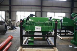 鉆井固控離心機(jī)和泥漿不落地離心機(jī)比較